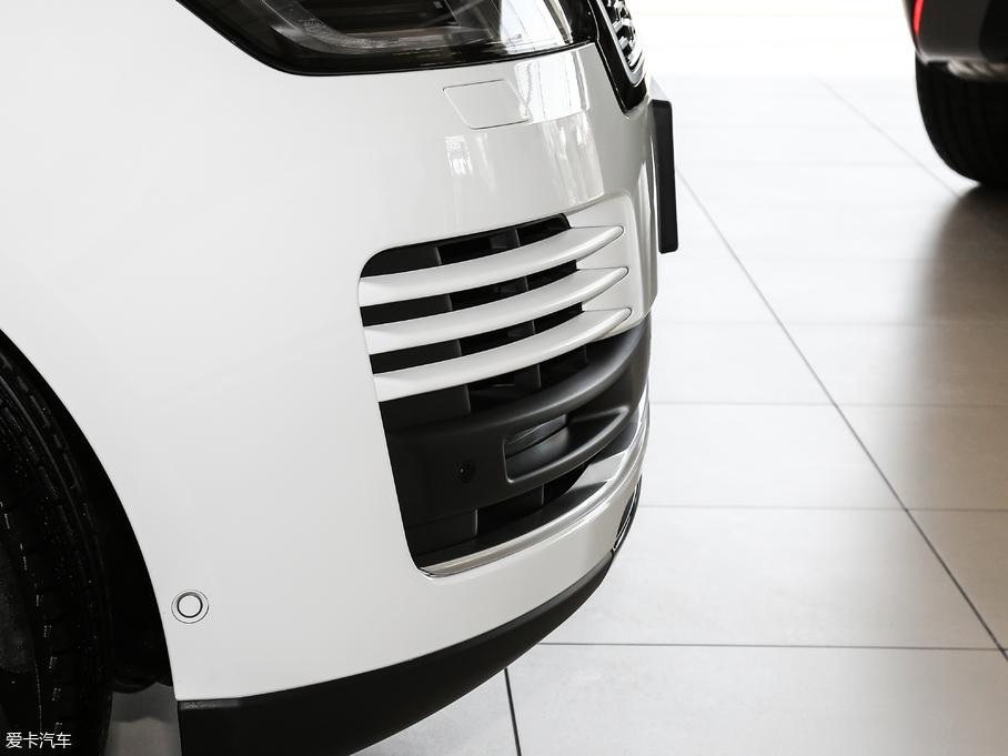 2018 3.0 V6 SC Vogue SE L