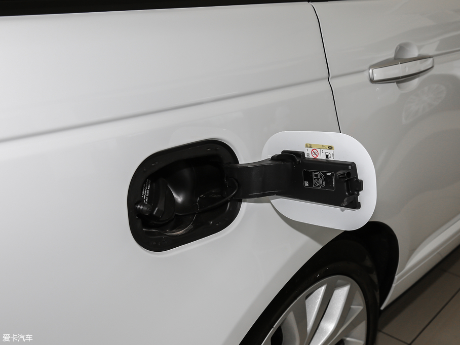 2018 3.0 V6 SC Vogue SE L