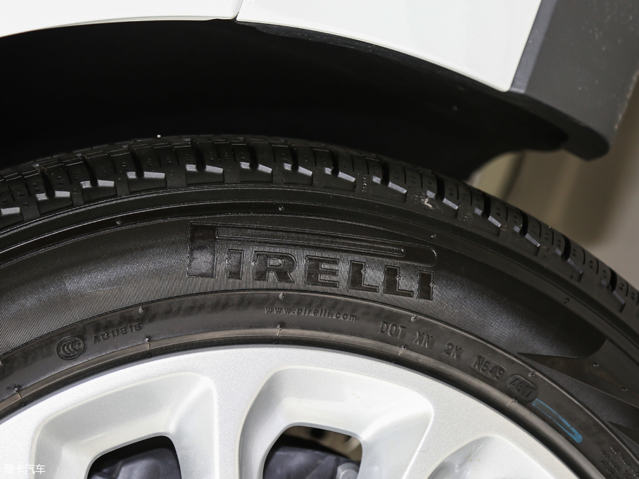 2018��� 3.0 V6 SC Vogue �������L��