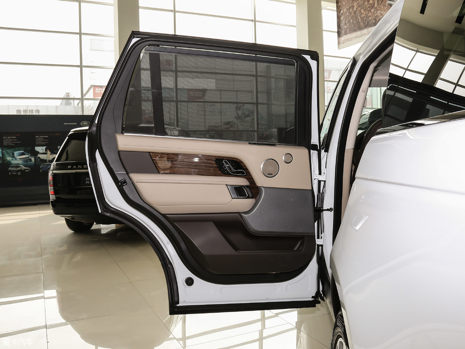 2018 3.0 V6 SC Vogue L