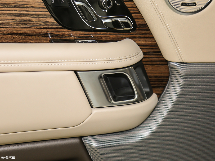 2018 3.0 V6 SC Vogue L