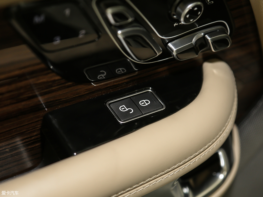 2018 3.0 V6 SC Vogue L