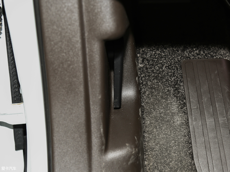 2018��� 3.0 V6 SC Vogue �������L��