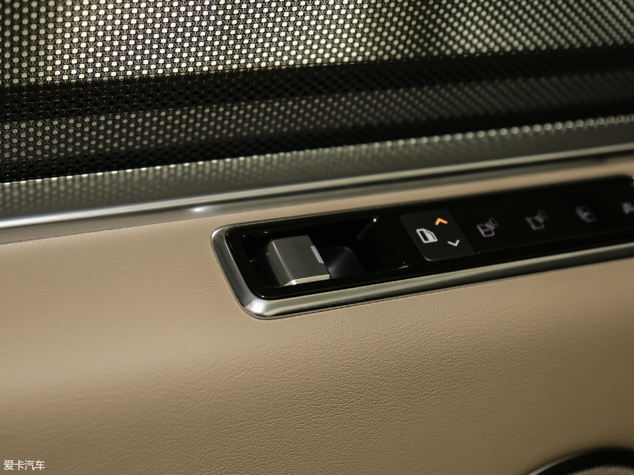 2018 3.0 V6 SC Vogue L