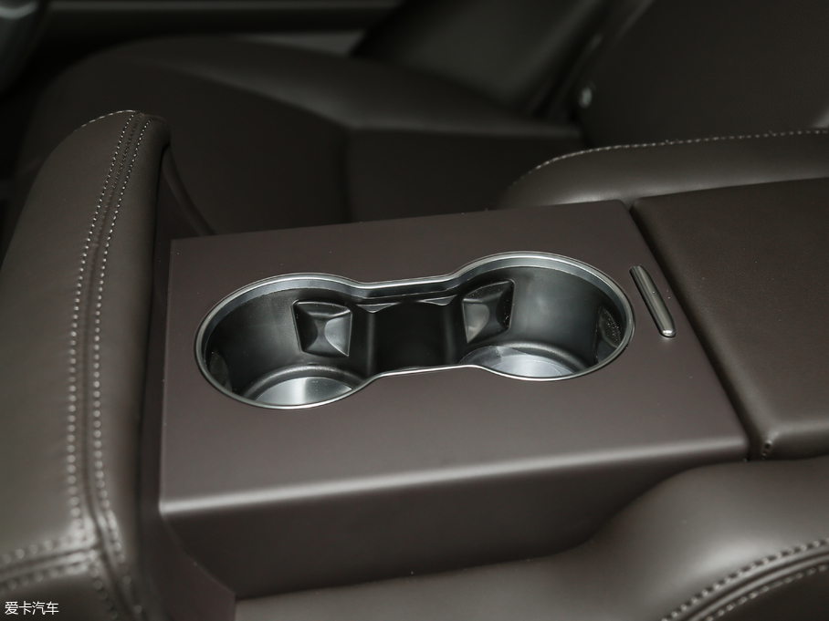 2018 3.0 V6 SC Vogue L