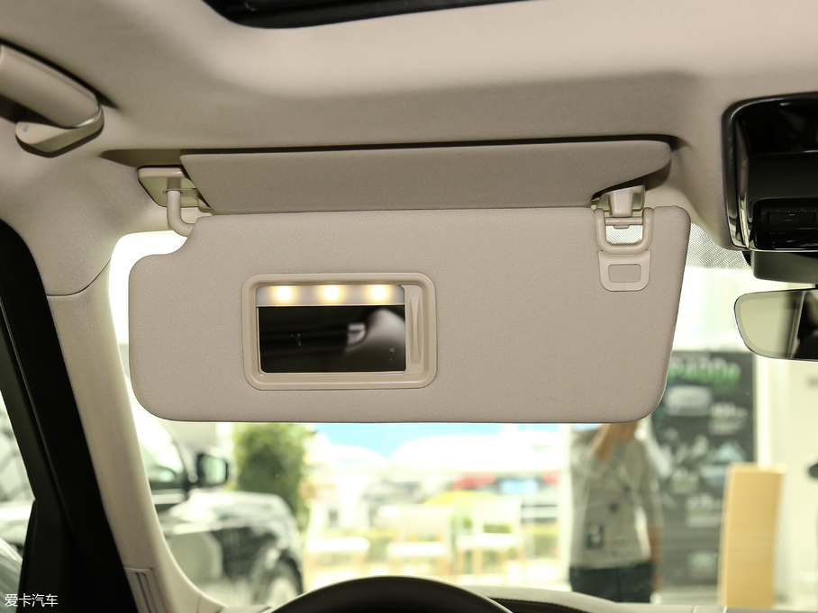 2018 3.0 V6 SC Vogue L