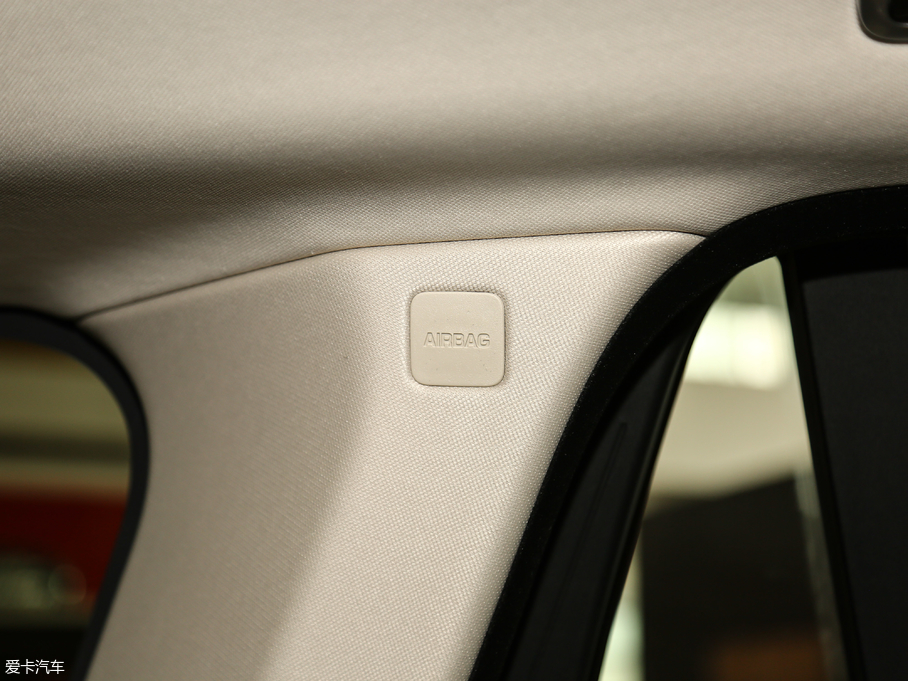 2018 3.0 V6 SC Vogue L