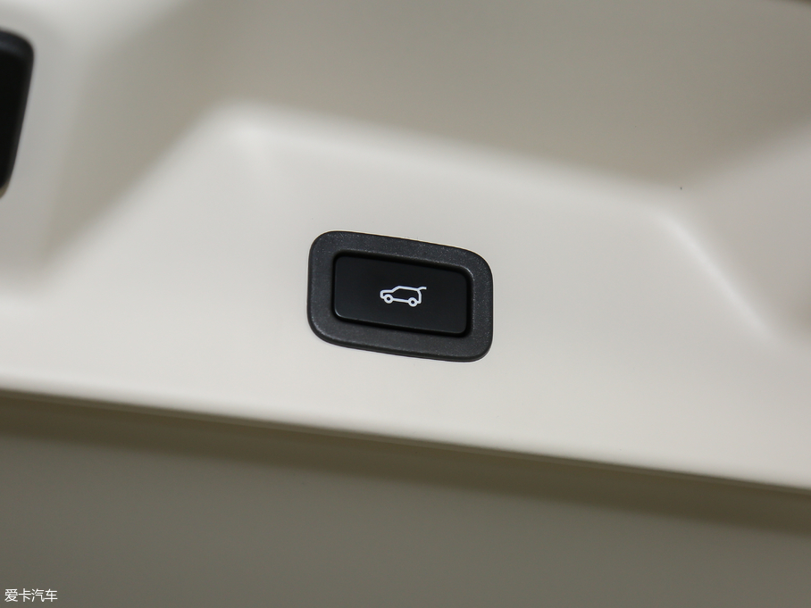 2018 3.0 V6 SC Vogue L