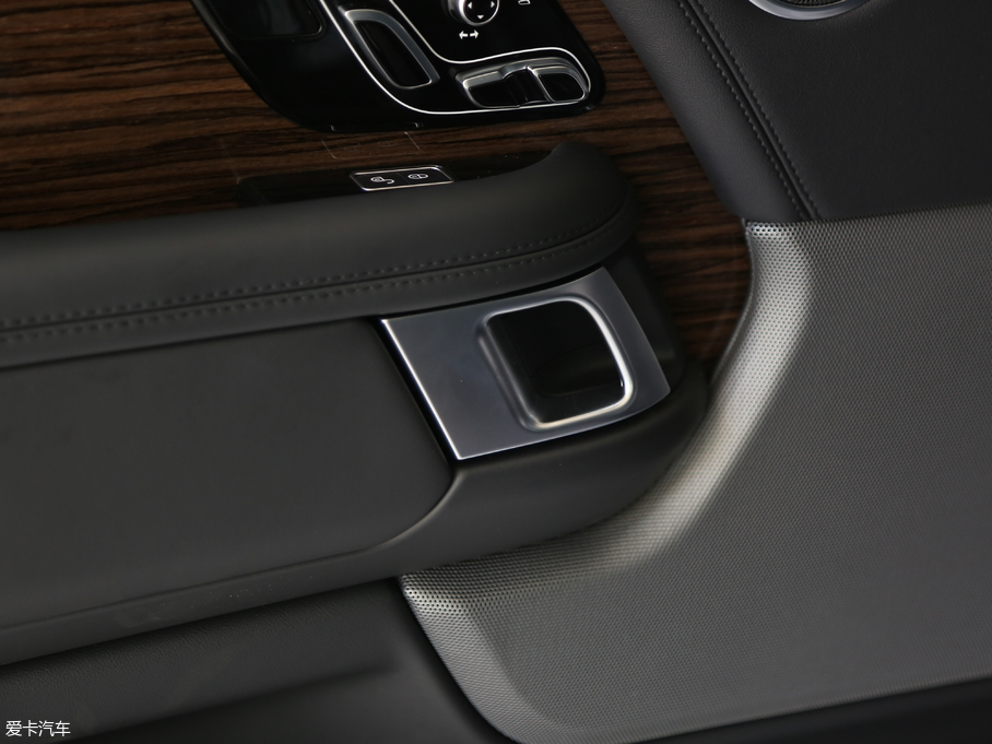 2018 3.0 V6 SC Vogue L