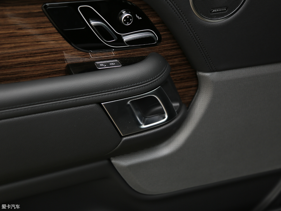 2018 3.0 V6 SC ʢ