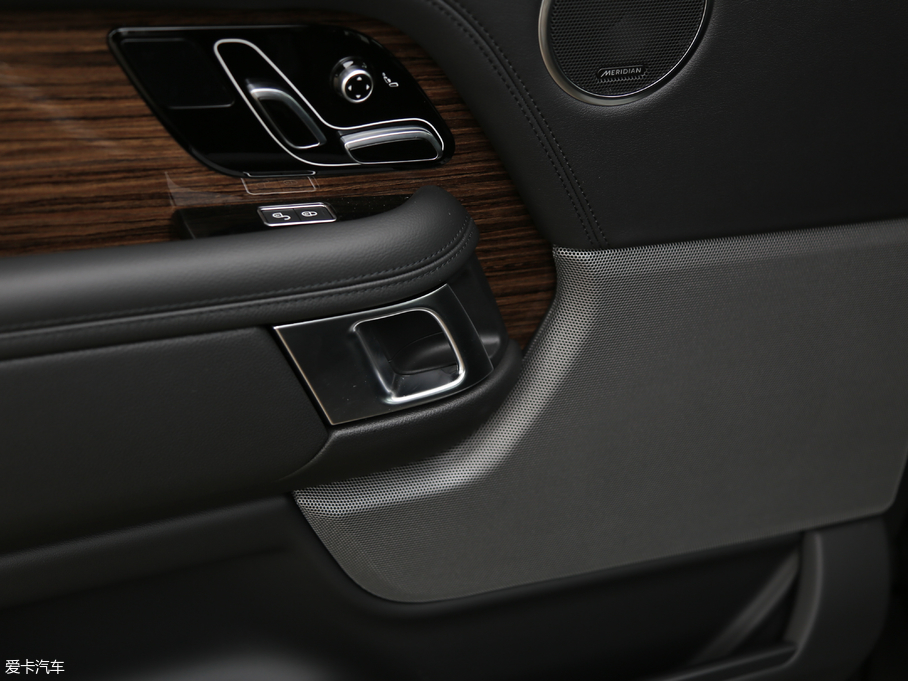 2018 3.0 V6 SC ʢ