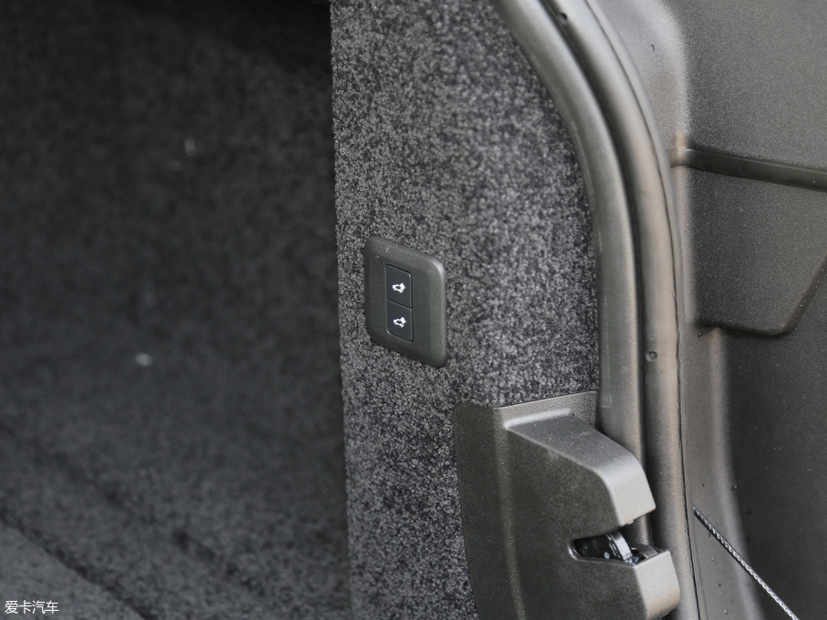 2018 3.0 V6 SC ʢ