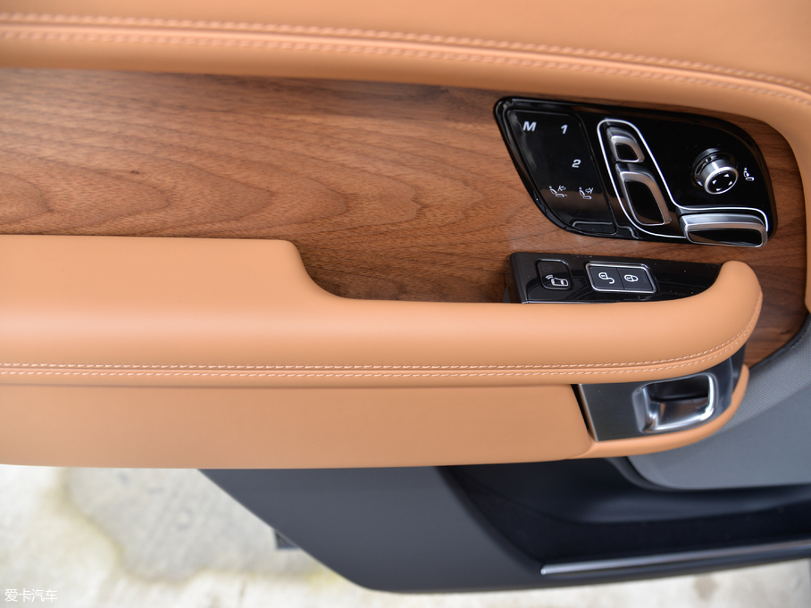 2018��� 3.0 V6 SC AB ��焓(chu��ng)�����L(zh��ng)��