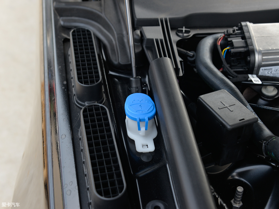 2018 3.0 V6 SC AB 焓L