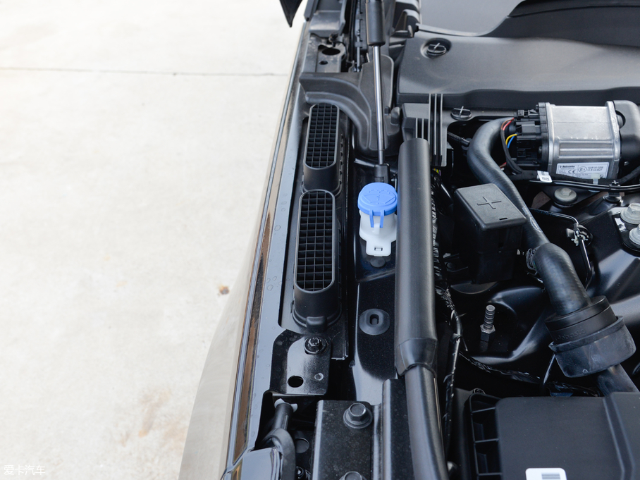 2018 3.0 V6 SC AB 焓L