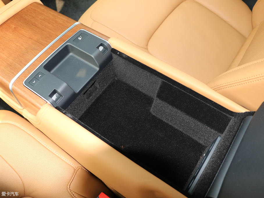 2018 5.0 V8 SC AB 焓L