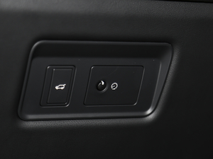 20183.0 V6 SC Vogue SE (chung)L g