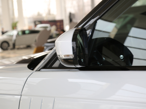 20183.0 V6 SC Vogue  ^