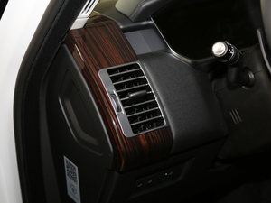 20183.0 V6 SC Vogue  п؅^