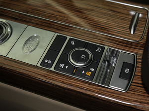 20183.0 V6 SC Vogue L п؅^