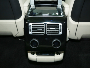 2018��PHEV P400e �п؅^