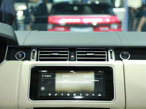 2018��PHEV P400e �п؅^