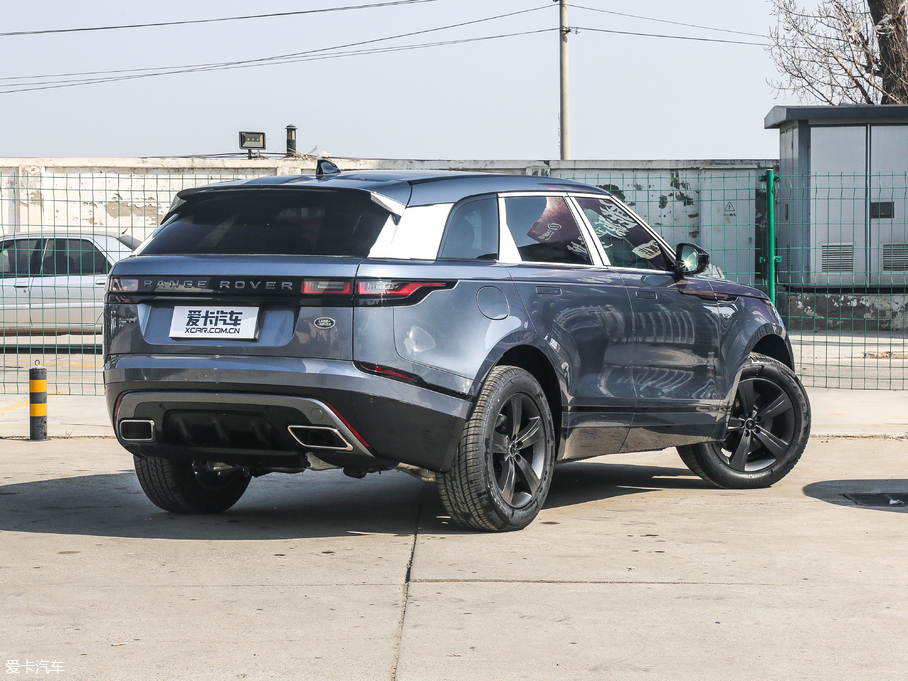 2018} P300 S R-DYNAMIC