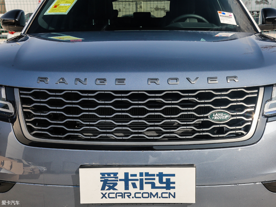 2018} P300 S R-DYNAMIC