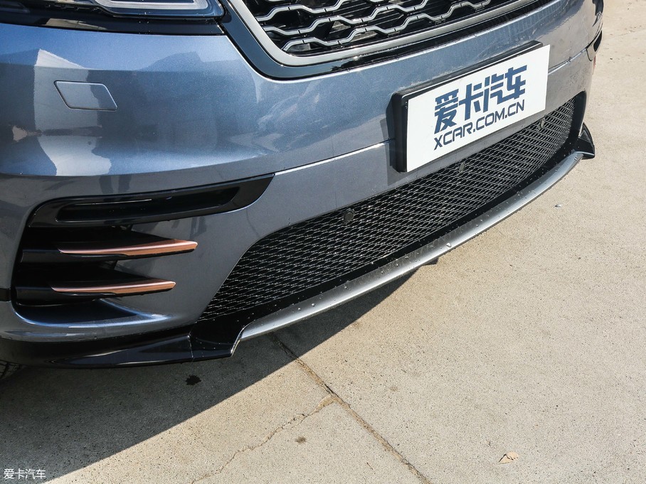 2018} P300 S R-DYNAMIC