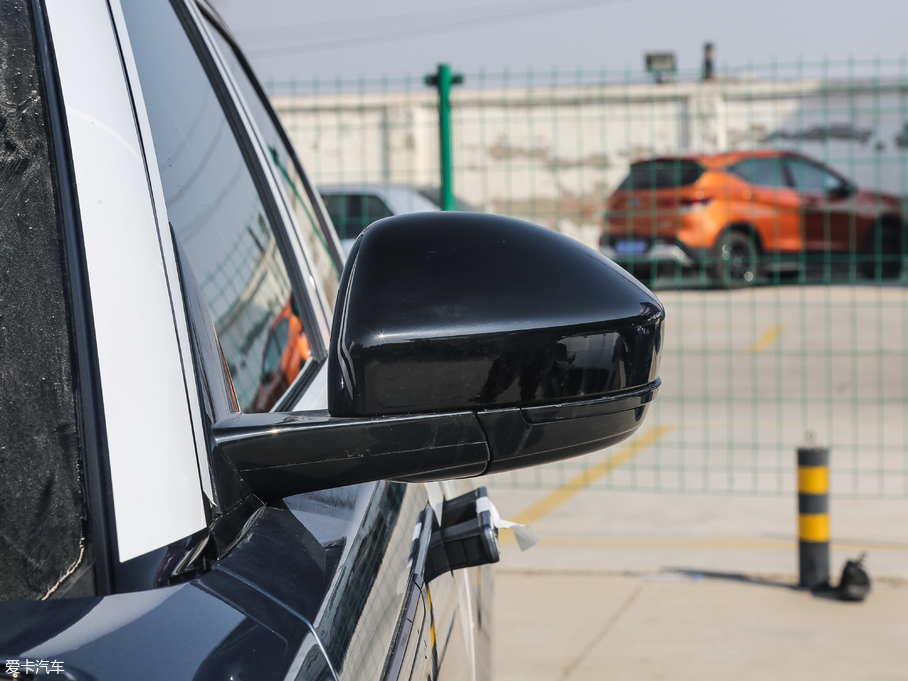 2018} P300 S R-DYNAMIC