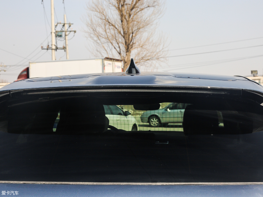 2018} P300 S R-DYNAMIC