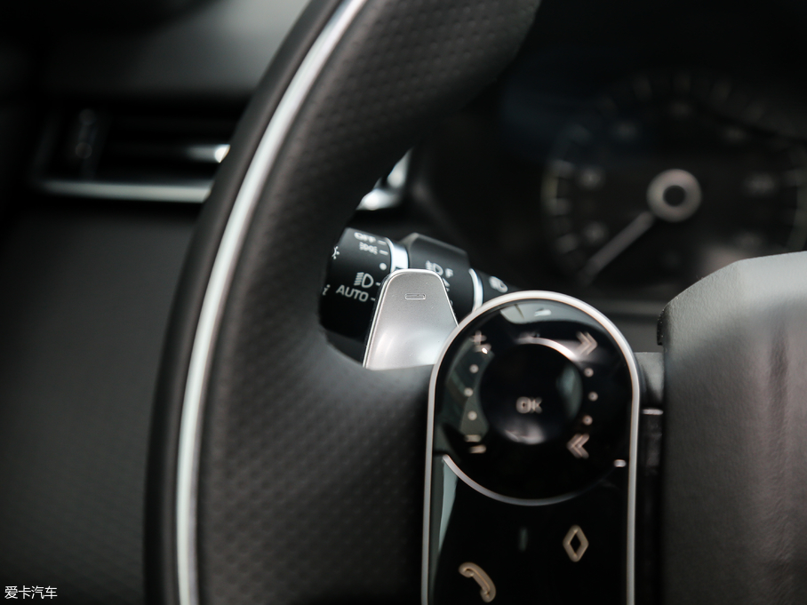 2018} P300 S R-DYNAMIC