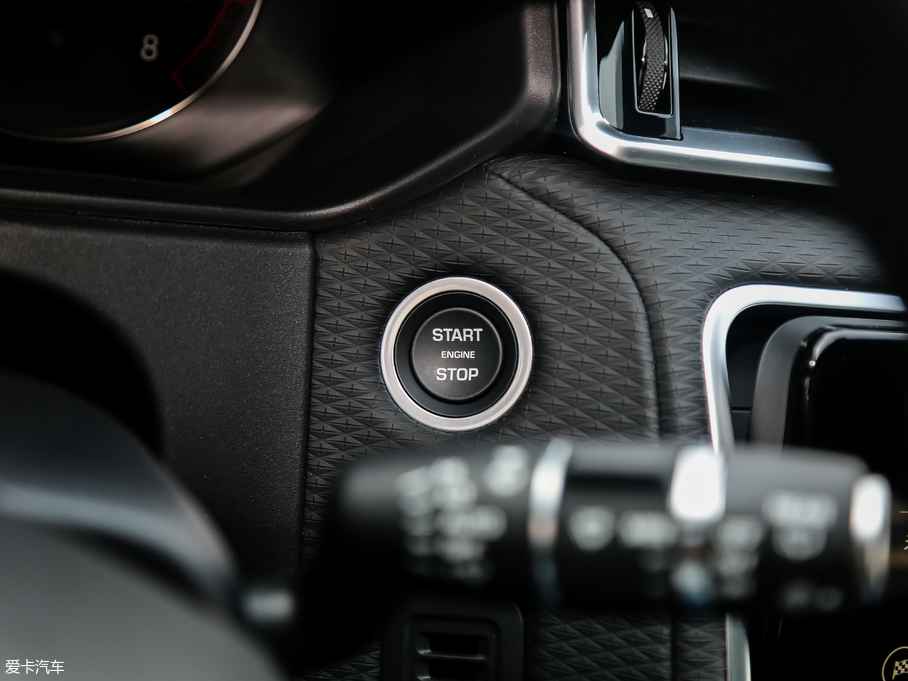 2018} P300 S R-DYNAMIC