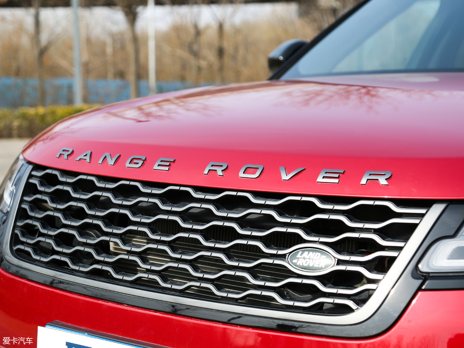 2018} P380 R-DYNAMIC HSE