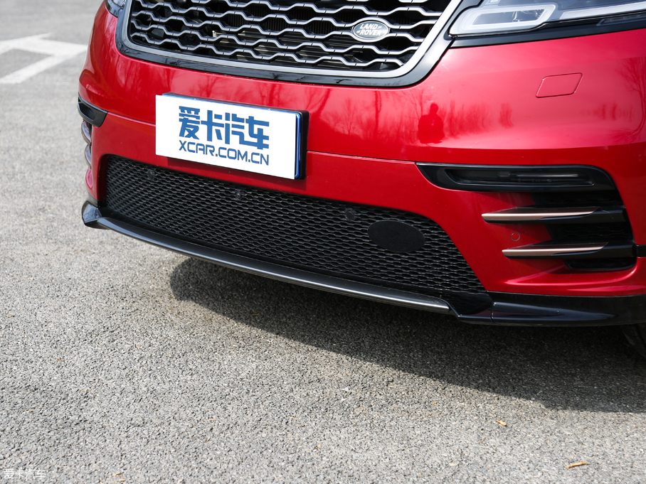 2018} P380 R-DYNAMIC HSE