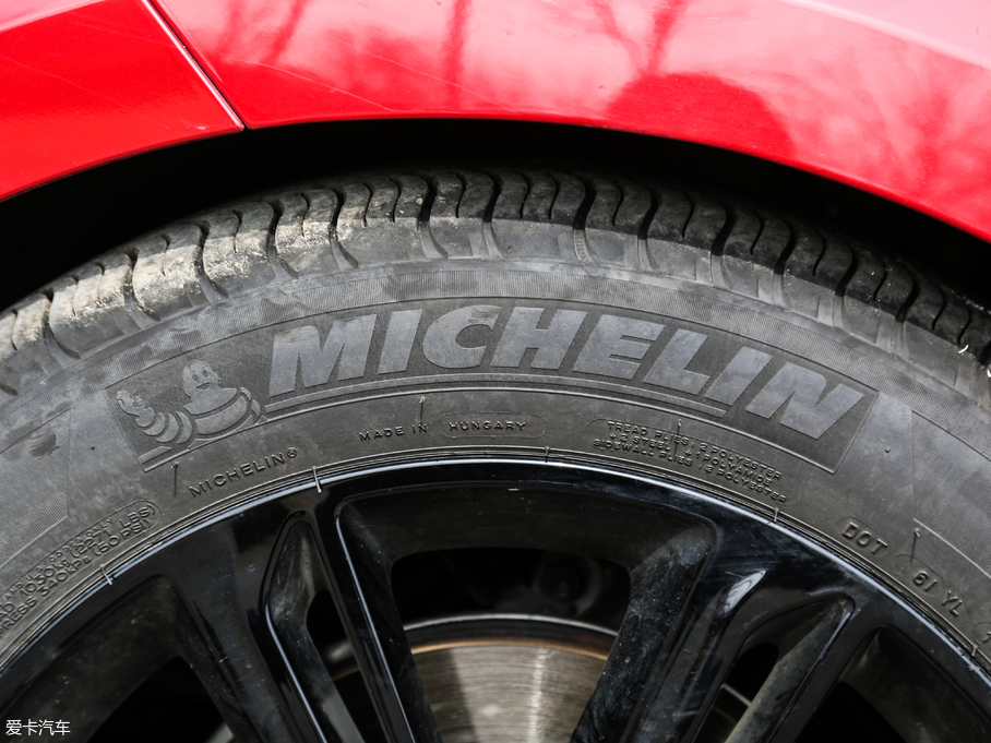 2018} P380 R-DYNAMIC HSE