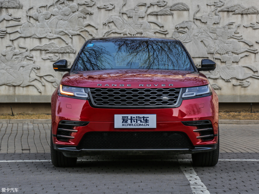 2018} P380 R-DYNAMIC HSE