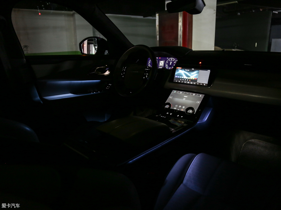 2018} P380 R-DYNAMIC HSE