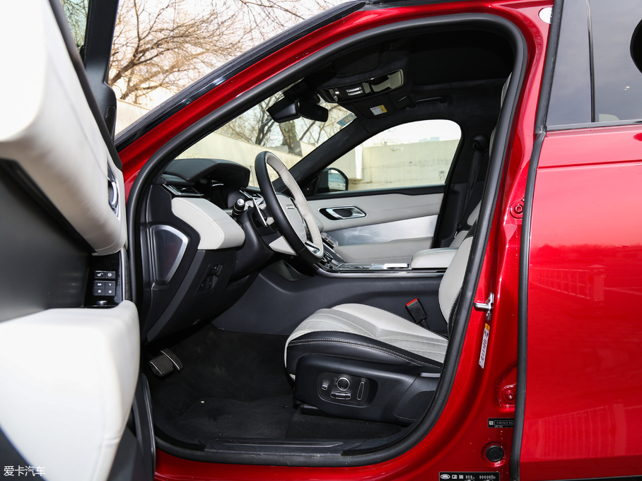 2018} P380 R-DYNAMIC HSE