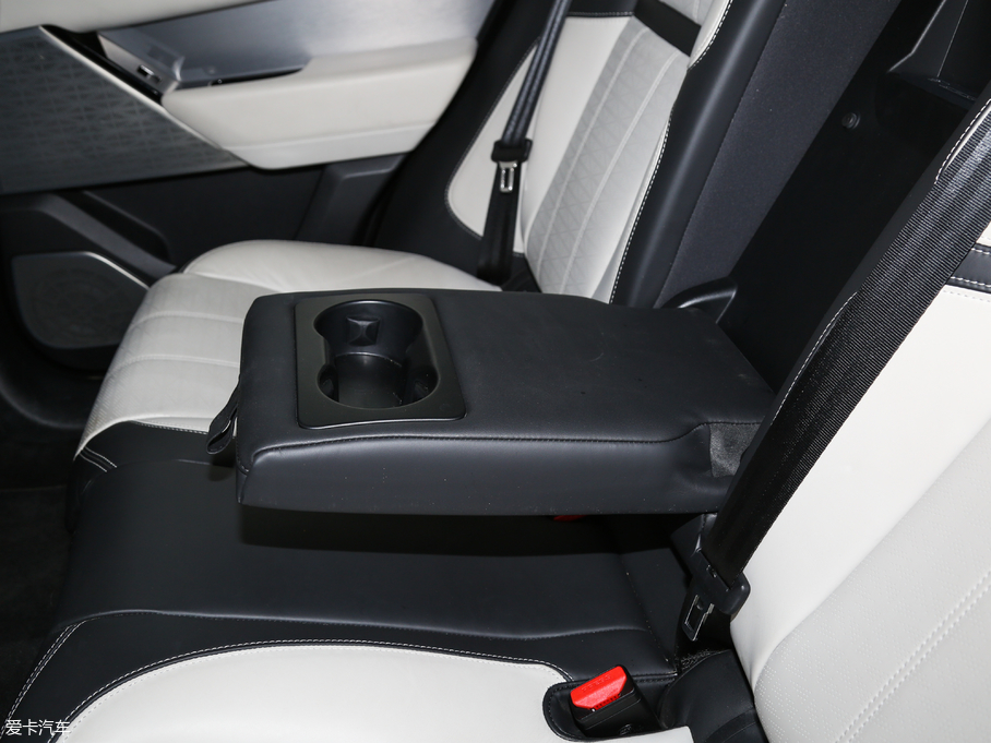 2018} P380 R-DYNAMIC HSE