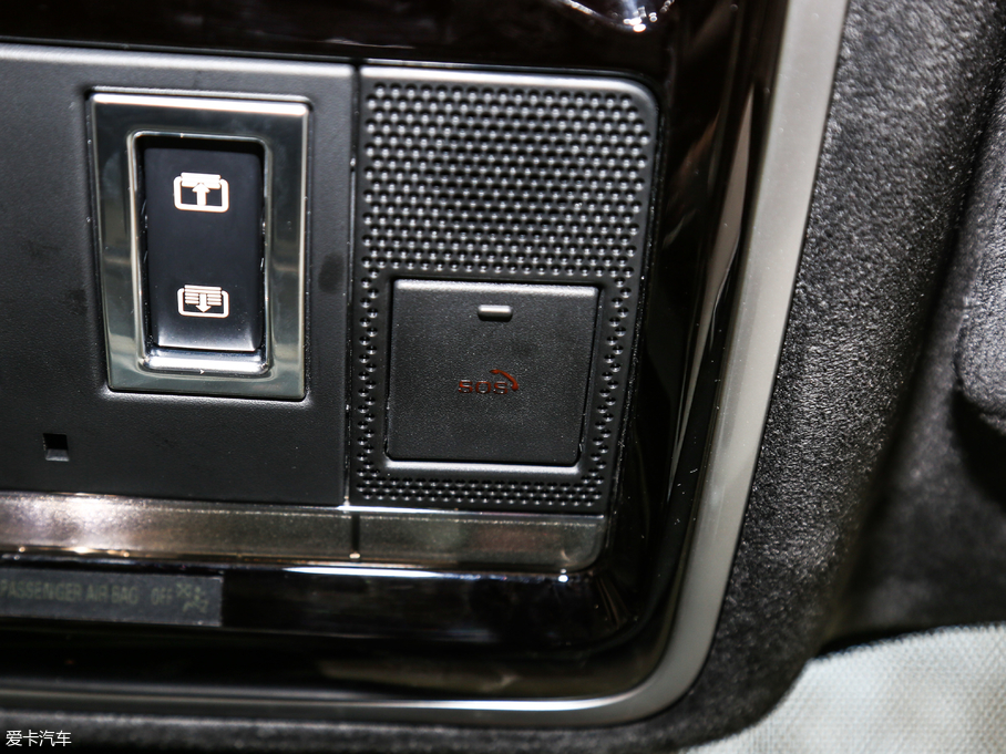 2018} P380 R-DYNAMIC HSE