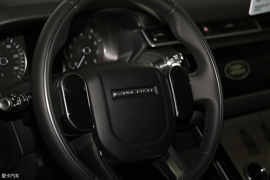 2018} P380 R-DYNAMIC HSE