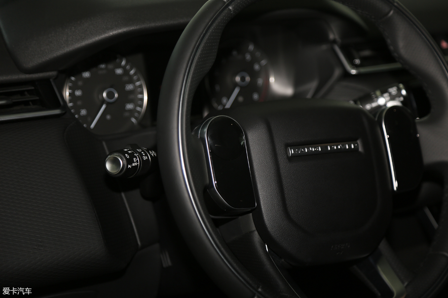 2018} P380 R-DYNAMIC HSE