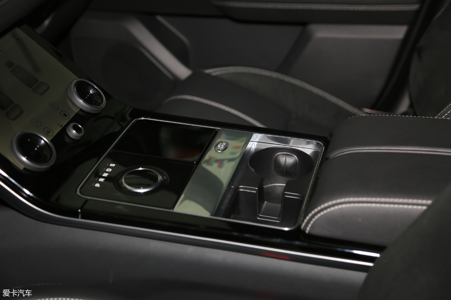 2018} P380 R-DYNAMIC HSE