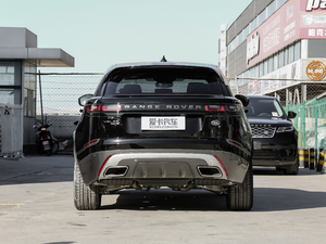 2018P380 R-DYNAMIC S 	