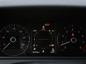 2018P380 R-DYNAMIC S п؅^