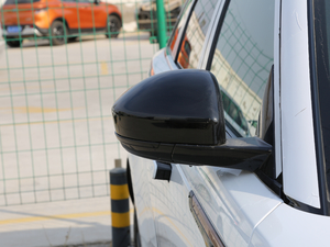 2018P380 R-DYNAMIC SE (x)(ji)^