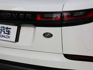 2018P380 R-DYNAMIC SE (x)(ji)^