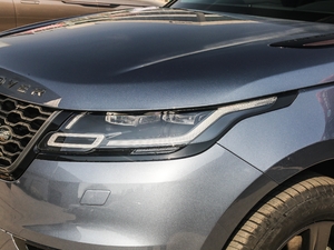 2018P300 S R-DYNAMIC ^