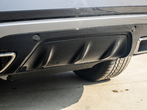 2018P300 S R-DYNAMIC ^